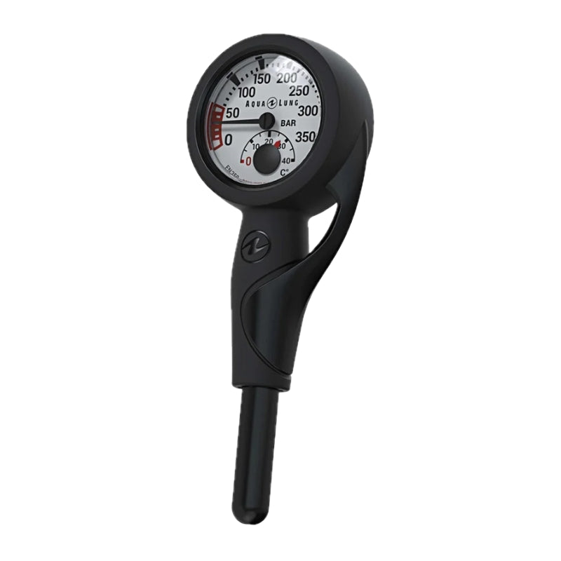 Manómetro de buceo Aqualung AL300B con termómetro integrado, escala hasta 350 bar en un único visor de fácil lectura. Esfera luminiscente para condiciones de poca luz y tubo Bourdon resistente a golpes. Compatible con Nitrox hasta el 50% y con el sistema de latiguillo de conexión rápida de Aqualung.