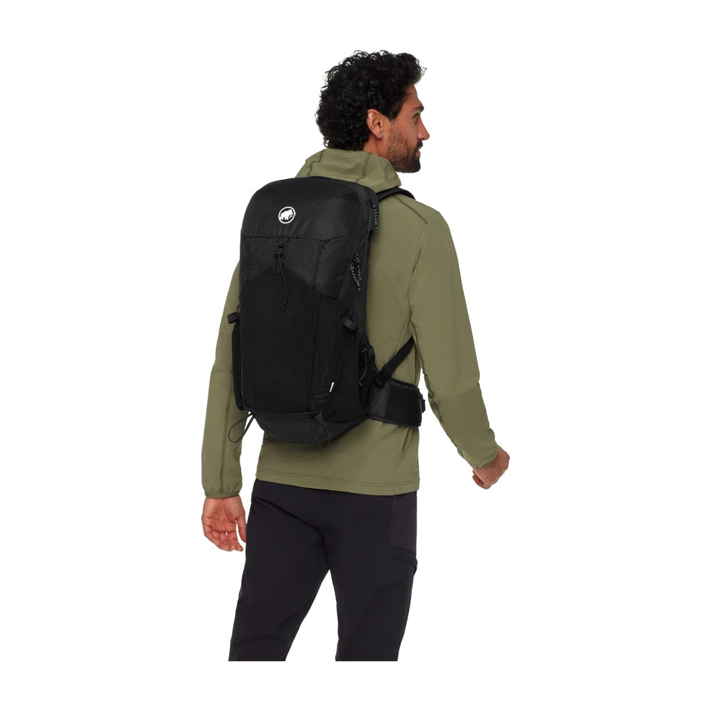 __color__:BLACK|Mammut Ducan 22
