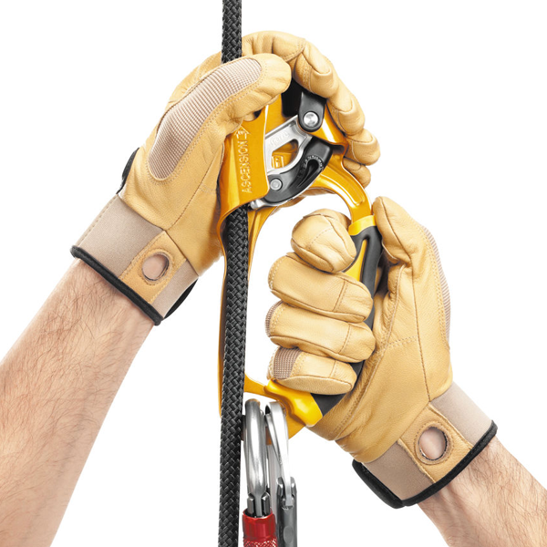 PETZL PUÑO ASCENSION